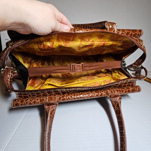 Samantha Brown black Crocodile Embossed Dowel Travel Carry on Trolley Sleeve - Picture 6 of 14